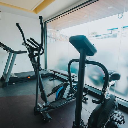 Surestay Studio By Best Western Clarkview Angeles City Екстериор снимка