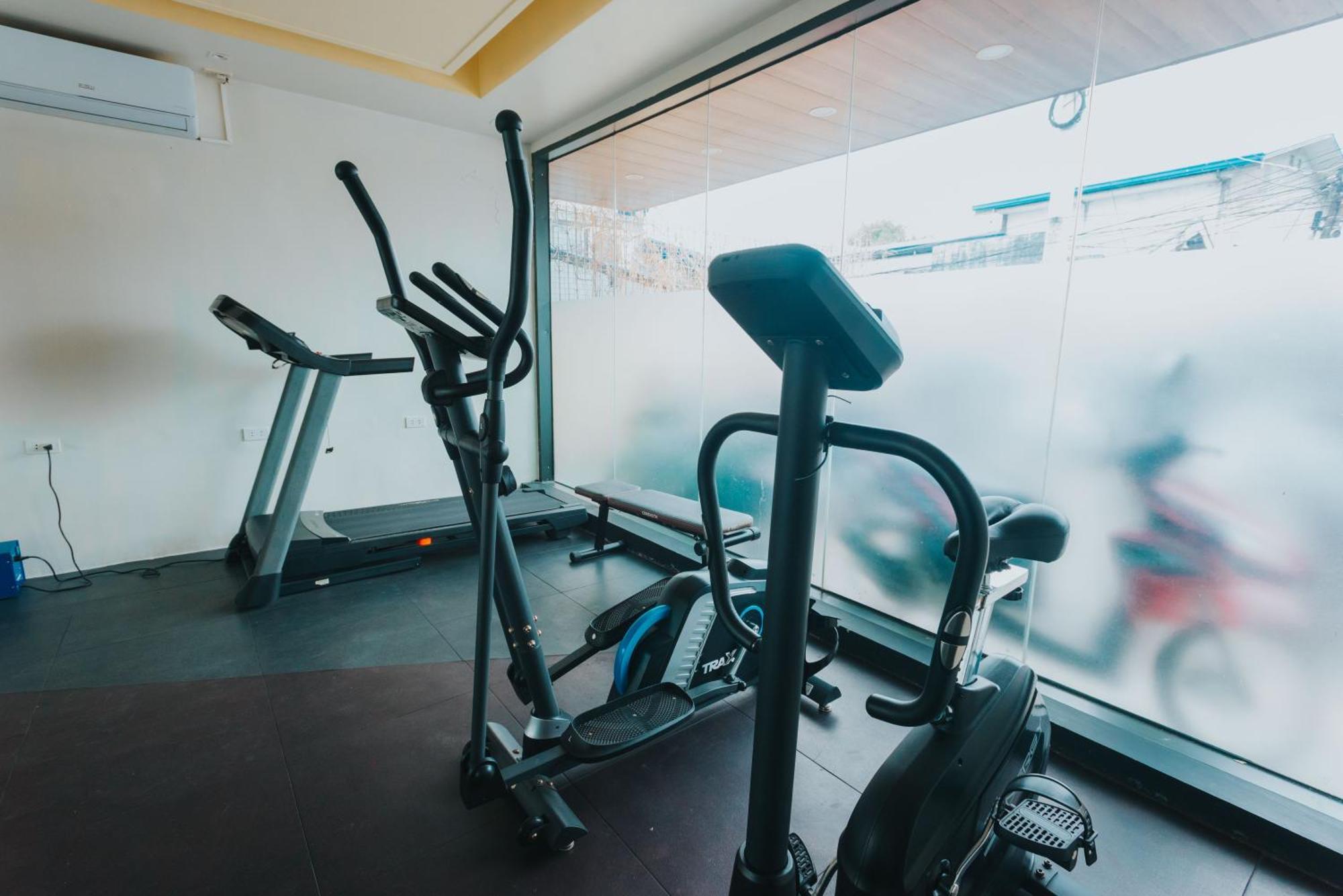 Surestay Studio By Best Western Clarkview Angeles City Екстериор снимка