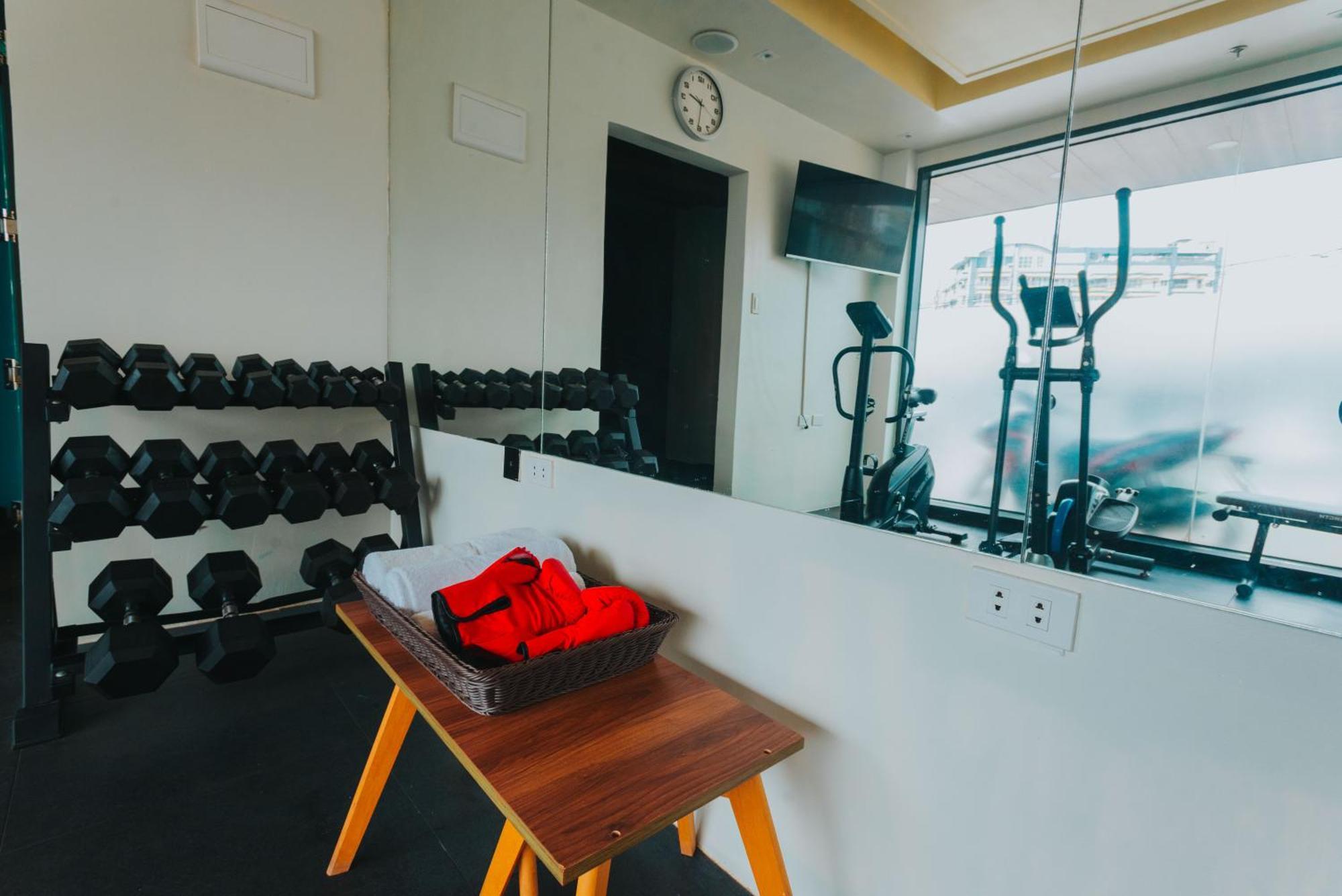 Surestay Studio By Best Western Clarkview Angeles City Екстериор снимка